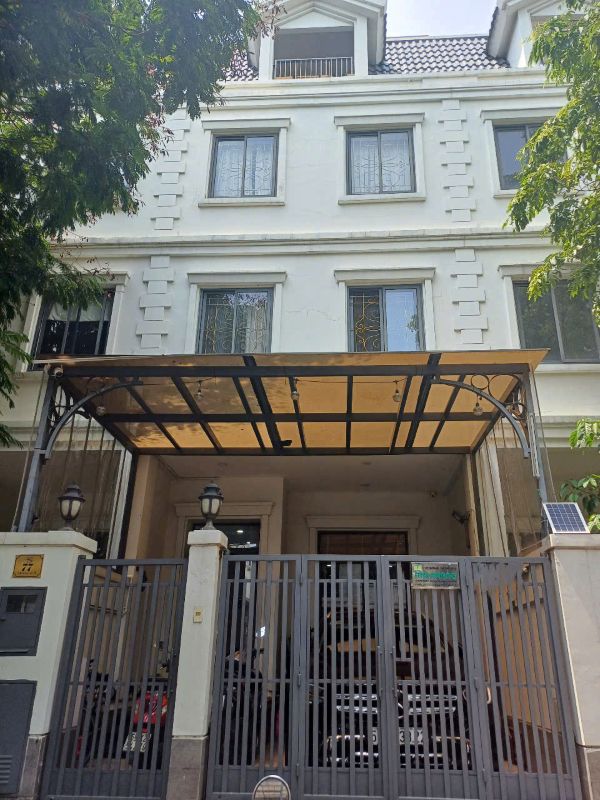  - Công Ty Cổ Phần Thương Mại - Phát Triển Dự án Mai Trang